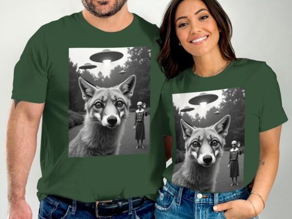 Unique Alien UFO Fox Graphic Tee, Sci-Fi Fantasy T-Shirt for Men Women, Extraterrestrial UFO Apparel, Eye-Catching Tee Shirt - Image 4